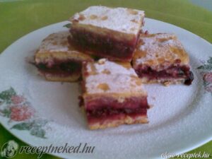 Meggyes pite kép