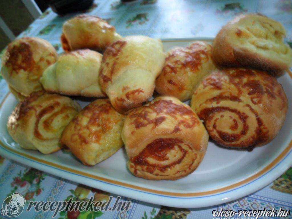 Sajtos tekercs