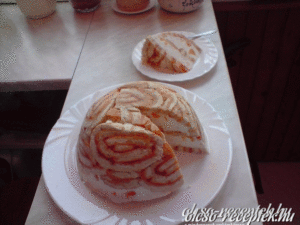 Mascarponés-őszis charlotte