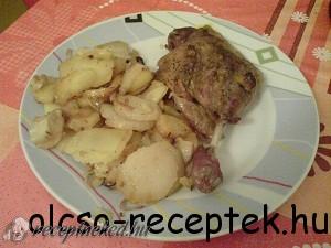 Tepsis kacsacomb burgonyával